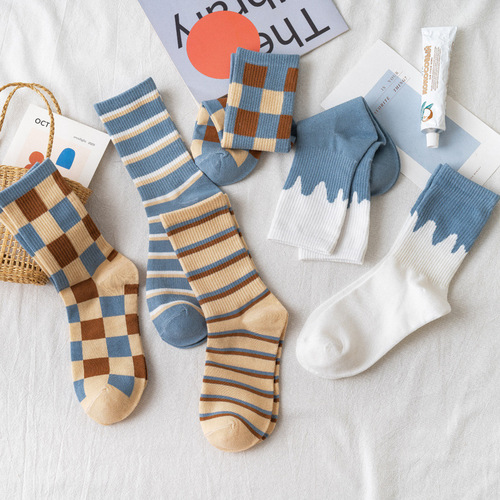 Spring and summer medium tube INS trendy socks for women British plaid fashion women's socks
