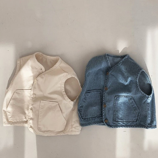 Korean style trendy children's vest, loose fit, versatile and casual denim vest, 2026.
