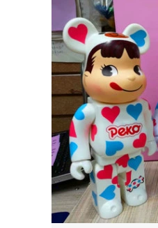 Бурабрикк конструктор? - неверно. Смысл: Bearbrick куклы лепные украшения 400