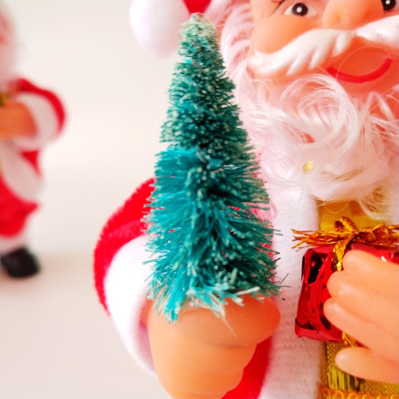 Decoraciones navideñas de pie flannelette 7 pulgadas eléctrica Santa Claus muñeca decoración Navidad regalo de vacaciones