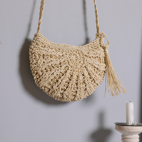 One piece drop shipping manufacturer wholesale straw bag single shoulder crossbody women's bag fashionable small capacity forest style beach vacation bag