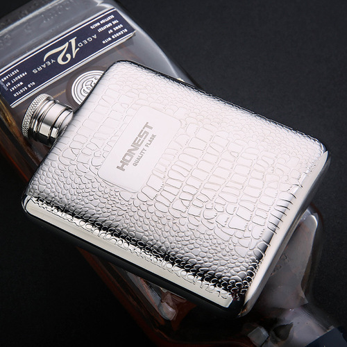 Baicheng 304 stainless steel liquor flask outdoor portable metal wine set 6 ounces with funnel wholesale