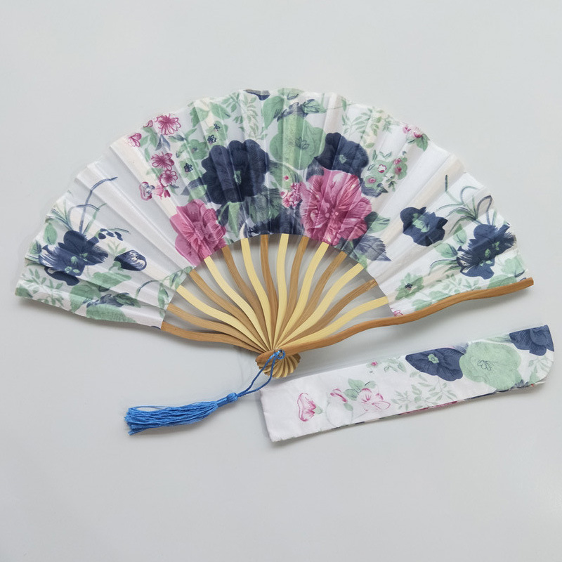 Transfronterizo de satén dragón ventilador más bolsa de ventilador S ventilador de hueso blanco cheongsam rendimiento dama ventilador 15 colores opcionales