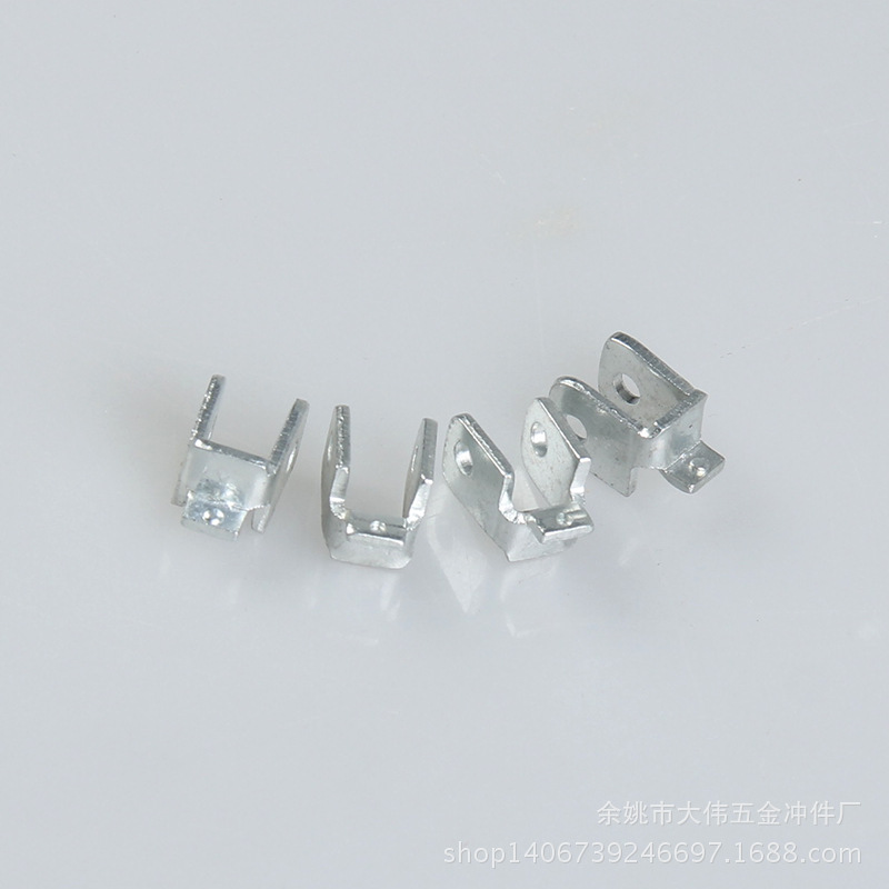 五金冲压加工 铁电镀冲孔紧固链接件冲压件加工 多规格生产