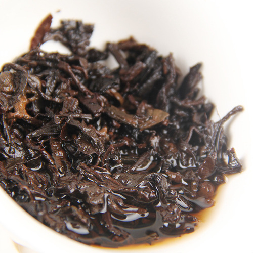 Bulk 2006 Icelandic Ancient Tree Golden Tip Old Tea Ecological Ancient Tree Tea Yunnan Seven Seeds Cake Dark Tea 357g