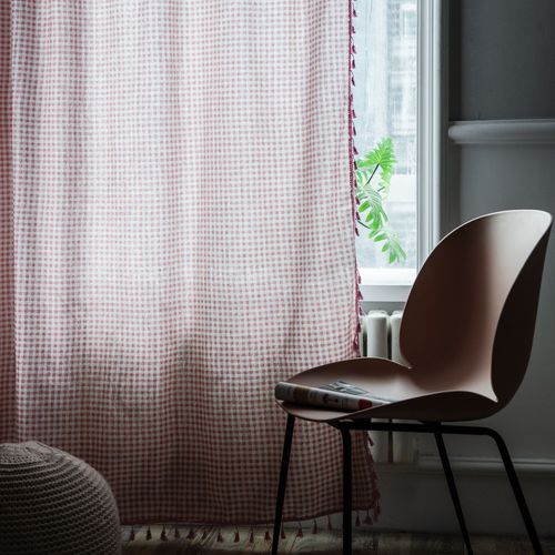 Finished curtain pink plaid tassel Japanese style small window kitchen curtain cotton and linen semi-shading bay window single piece factory direct sale