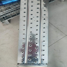 安平厂家生产加工镀锌脚手板建筑平台钢踏板挂钩钢跳板