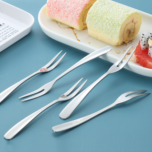 304 stainless steel fruit fork thickened cake fork fruit children's tableware mooncake fork gift logo