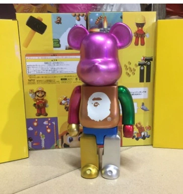 Бурабрикк конструктор? - неверно. Смысл: Bearbrick куклы лепные украшения 400