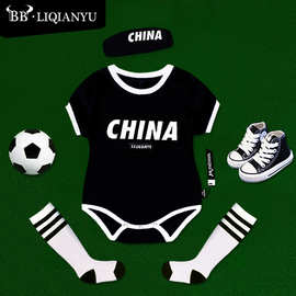 婴儿衣服夏薄宝宝足球哈衣夏季新款男宝宝短袖爬服洋气小童连体衣