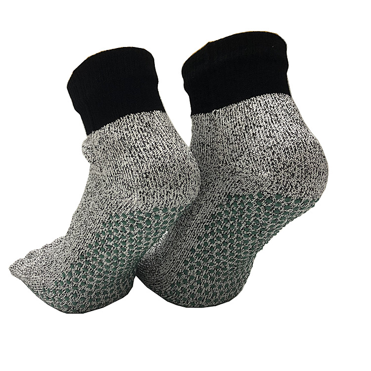 그레이 그린 디스펜스 블랙 전복