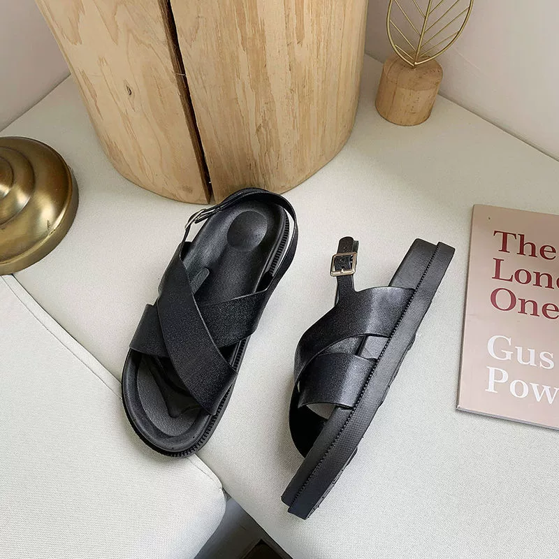 Slippers, beach sandals for students for leisure