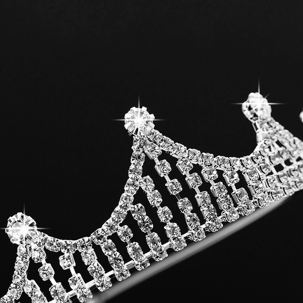 Hair accessory for bride