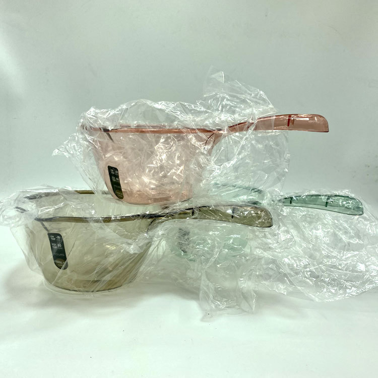 Cuchara de agua resistente a las caídas mango largo transparente profundización flotador de agua grande cuchara de agua doméstica con boca cuchara de agua de cocina