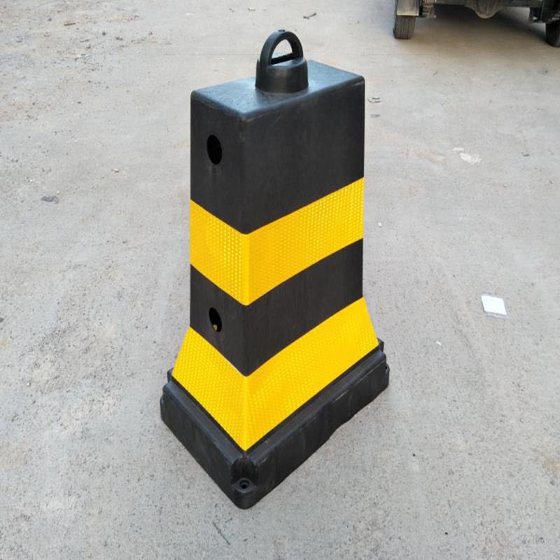 堆叠式水马隔离墩软质PVC防压高速公路防撞路障防护塑料围挡直销