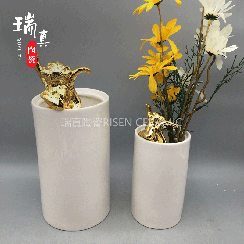 Customized European-Style Flower Vase, Golden Monkey Flower Vase, Light Luxury Hotel Model Room Soft Decoration Flower Vase, Metal Monkey Flower Vase Customized European-Style Flower Vase, Golden Monkey Flower Vase, Light Luxury Hotel Model Room Soft Decoration Flower Vase, Metal Monkey Flower Vase