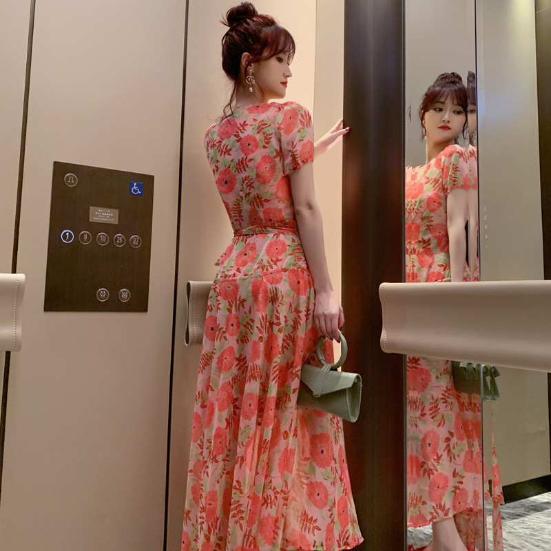 Đầm maxi nữ cổ V cao eo in họa tiết voan dài — Đỏ dưa hấu