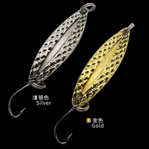 Large heavy weight long-distance lure hard bait fake bait luminous leech sequin bait bass cocked mouth feather hook zinc alloy material