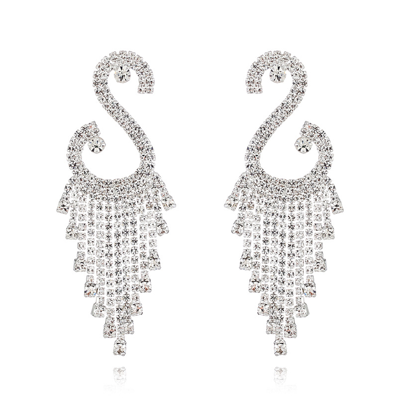 Geometric Swan Tassel Earrings With Rhinestone Claw Chain Detail_voghion.com