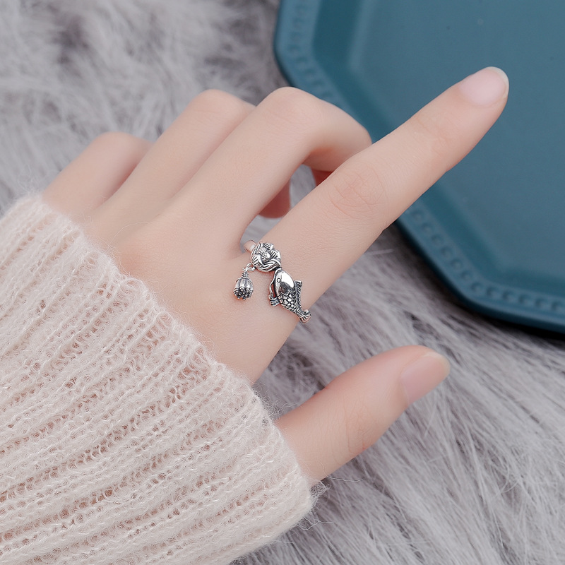 Retro ethnic adjustable ring with tassels