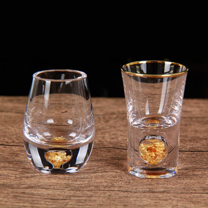 LOGO无铅水晶玻璃白酒杯24K藏金箔酒杯人工吹制一体成型酒具