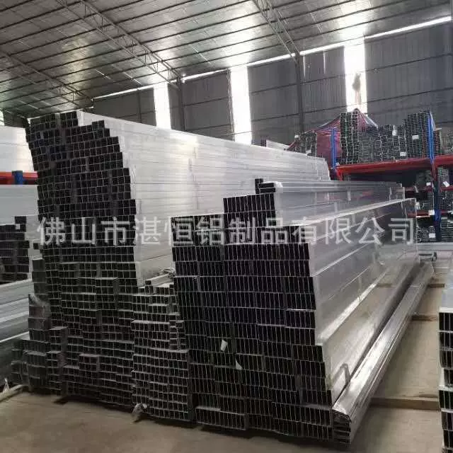 6063铝合金方管方通大全型材铝喷砂铝圆管厂家优惠规格齐全