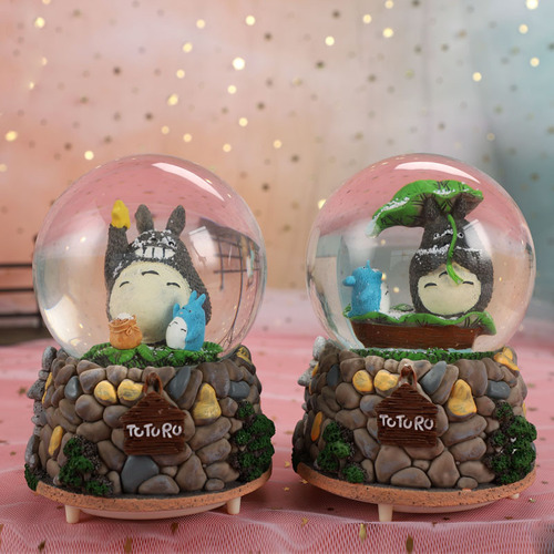 My Neighbor Totoro crystal ball music box with automatic falling snow, light and music rotation, birthday gift boutique for boyfriend and girlfriend