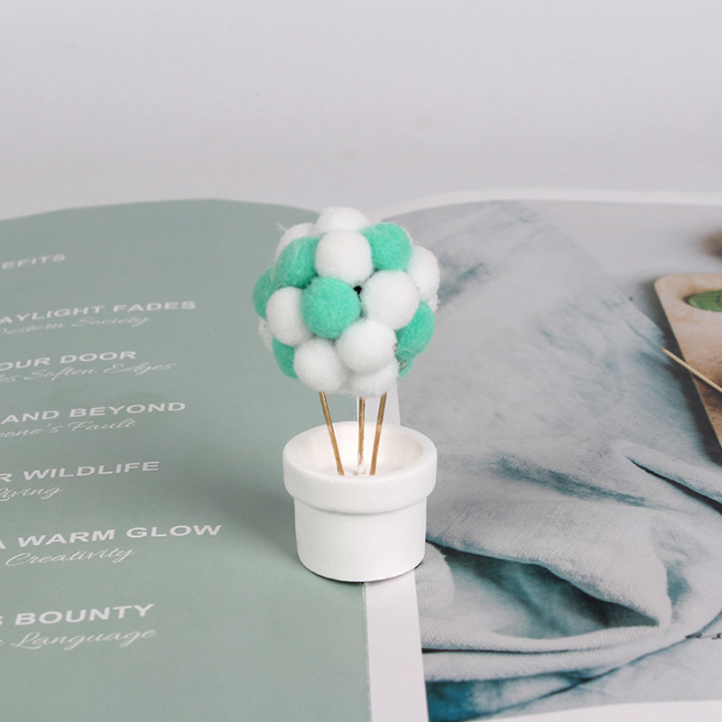 Perfume de automóvil adornos mini maceta de flores voladores de cabina globos montados en automóviles chicas corazón bola peluche adornos lindos decoración creativa