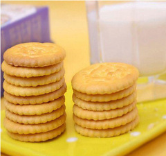 Wang Zai Milk Cookies Bear Biscuits Children's Leisure Snacks Small 19g Bag Packaging Full Carton 1 Yuan Supermarket Potato Chips Wholesale