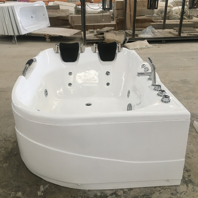 Foreign Trade Export Hotel Special Fan-shaped Sexy Massage Super Large Bathtub Acrylic Double Skirt Bath with Surfing