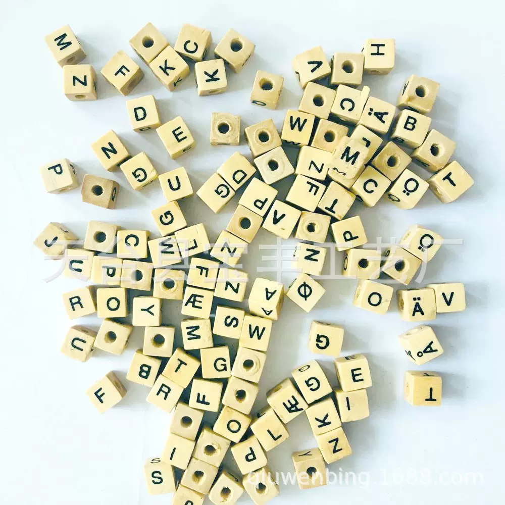 儿童早教diy彩色英文26字母方形木珠 8mm骰子 饰品配件木珠子
