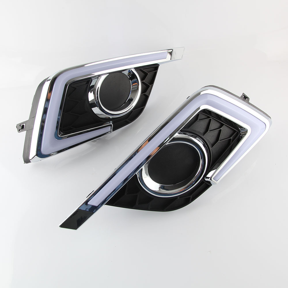 Adecuado para Nissan Xuanyi luz diurna 16-17 Xuanyi luz diurna 3-color luz diurna