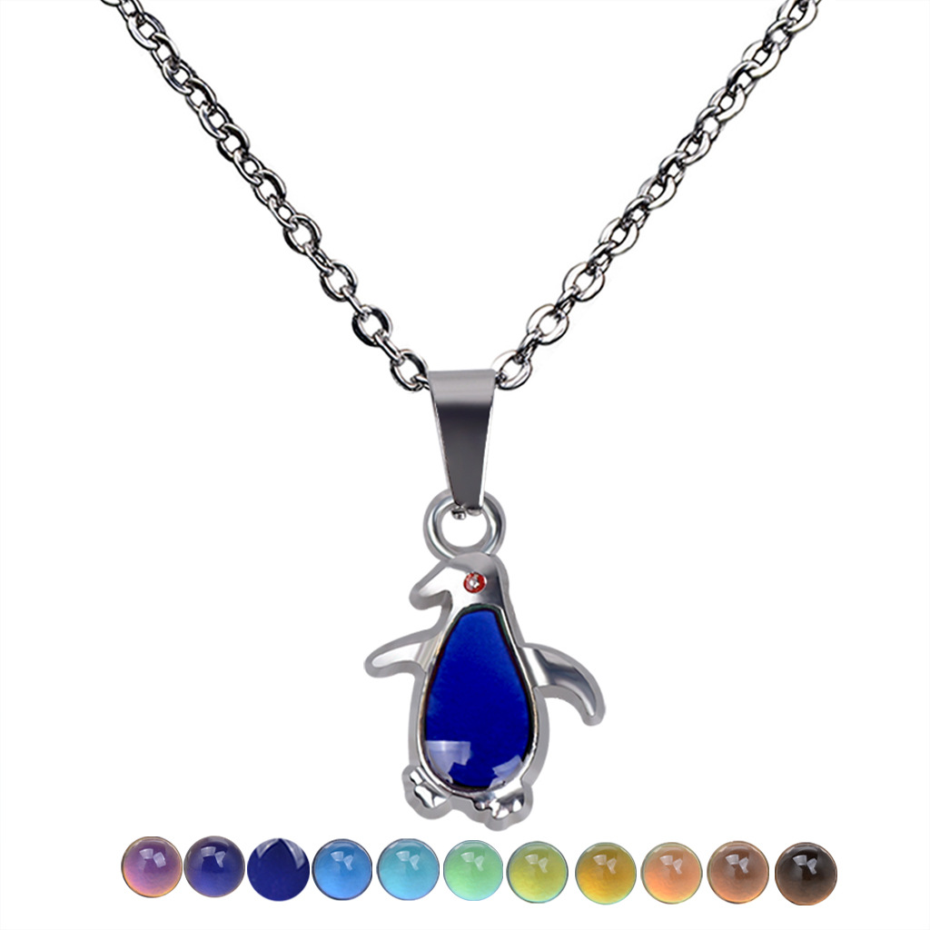 Fashionable cute pendant