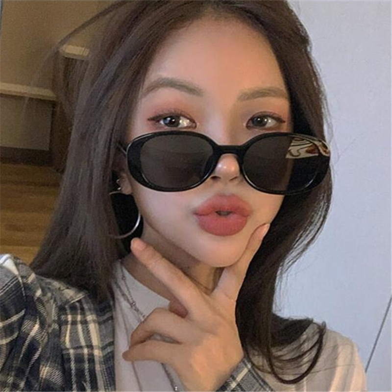 European and American ins Retro Style Oval Sunglasses Women's Korean Style 2020 New Cyber Celebrity Hip-Hop TikTok Sunglasses