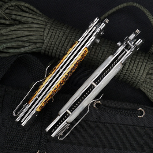 Comb stainless steel spring folding big back oil head Yangjiang factory business gift comb hairdressing supplies