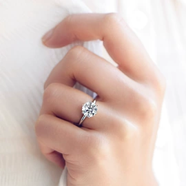 宝石手饰;钻石手饰;K金项饰