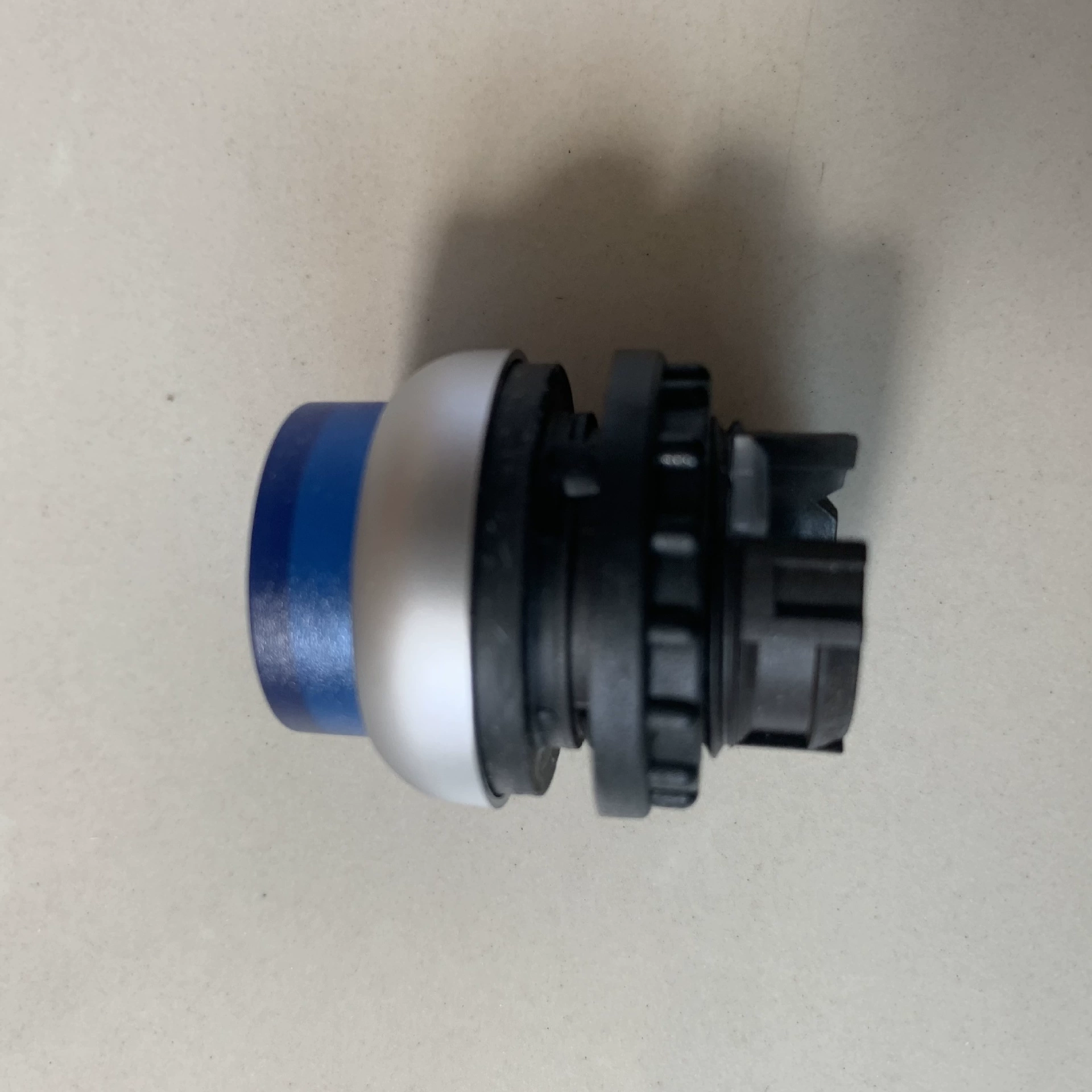 M22-DLH-B Eaton Moeller Moeller с кнопкой сброса пружины с лёгкой головкой
