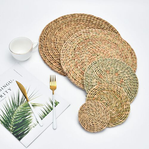 Straw placemats, cattails, hand-woven table mats, insulation mats, Western food mats, coasters, bowl mats, plate mats, casserole mats