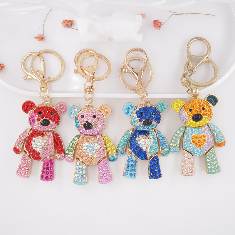 European and American fashion violent bear pendant color brown bear metal keychain creative exquisite small gift Auto Accessories