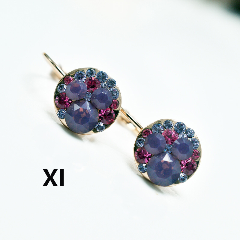 샴페인 골드: XI