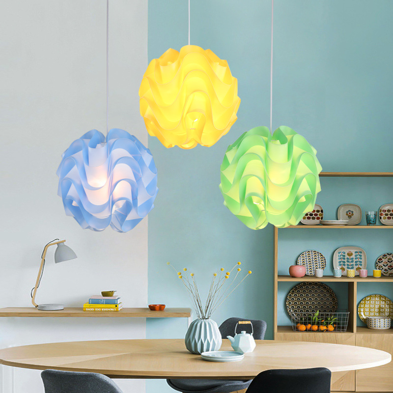 Araña nórdica personalidad creativa color restaurante bar lámpara ola bola simple moderna sala de estar dormitorio lámpara de noche