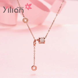 项链;戒指;耳钉