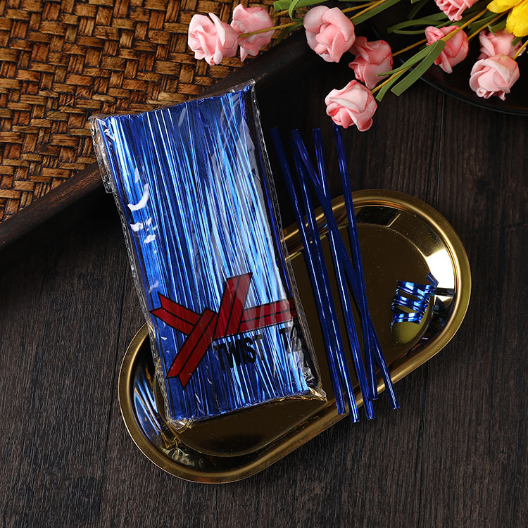 Fábrica al por mayor alambre de metal lazo decorativo regalo bolsa de pan Lollipop corbata cuerda en stock al por mayor