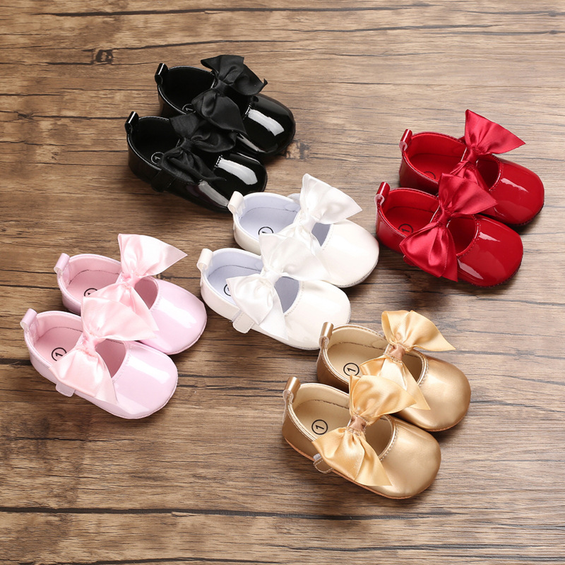 Zapatos de primavera y otoño para niños pequeños para 0-1 años de edad zapatos de bebé de suela suave zapatos de princesa a juego
