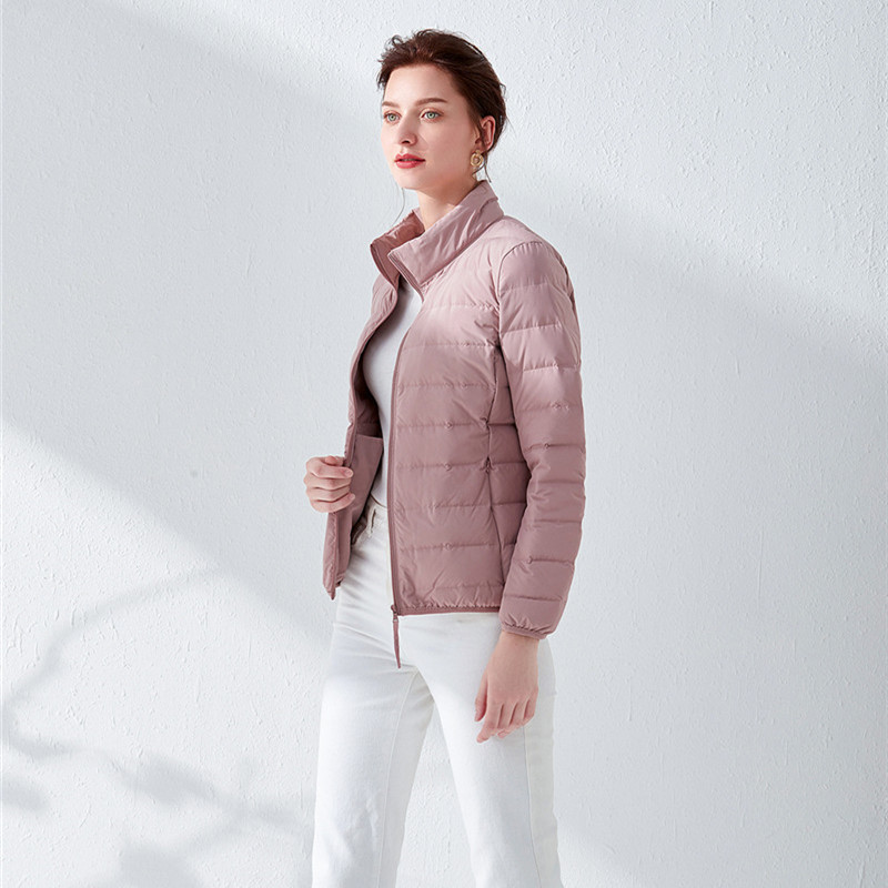 2024 New Lightweight Seamless down Jacket for Women, Short Style with Stand Collar, Autumn and Winter Fashion, Korean Style, Slim Fit, Popular Large Size Coat 2024 New Lightweight Seamless down Jacket for Women, Short Style with Stand Collar, Autumn and Winter Fashion, Korean Style, Slim Fit, Popular Large Size Coat