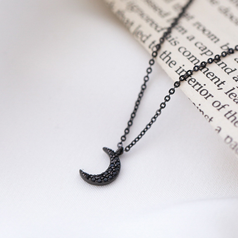 Fashionable New 925 Silver Crescent Necklace For Girls, Forest-style Black Diamond Moon Design, Student Model, Wholesale_voghion.com