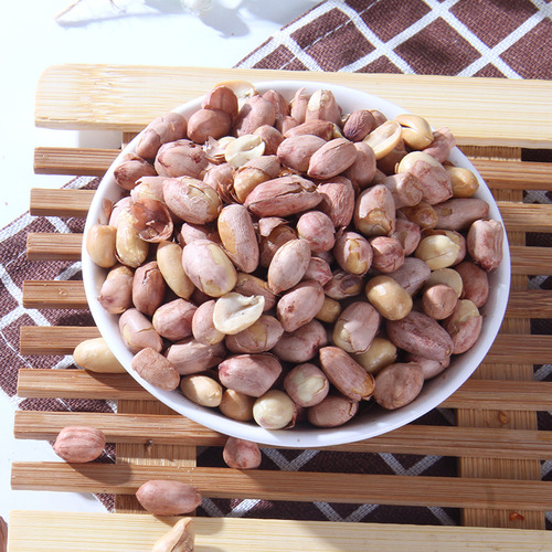 Manufacturer Huixuan peanuts 110g bag wholesale casual snacks cooked food Baishixing snacks spiced peanuts