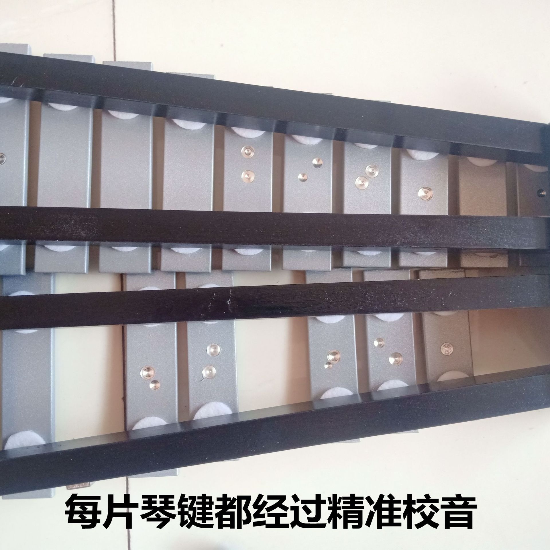 Orff instrumento musical piano de aluminio de 32 tonos piano de reloj de 32 tonos piano de trémolo de 32 tonos piano de metal de barra de 32 tonos