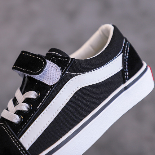 Children's canvas shoes, boys' low-top cloth shoes,  spring and autumn new girls' shoes, small and medium-sized children's kindergarten students' sneakers