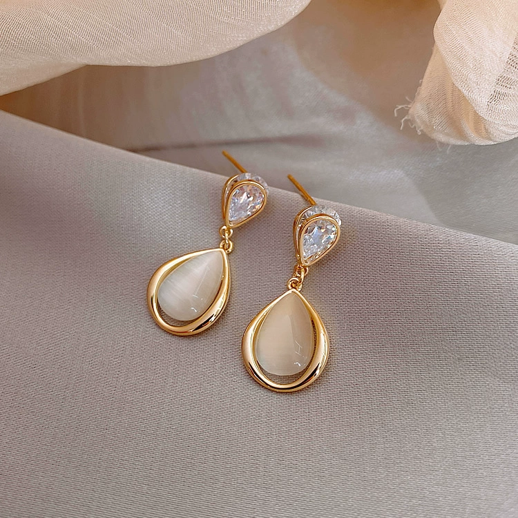 Серьги (Баою) серебряная игла с кошачьим глазом, цветочные дизайны, несколько стилей, высокое качество